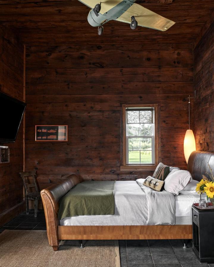 The Eddie Hotel And Farm Bloomfield Exterior photo